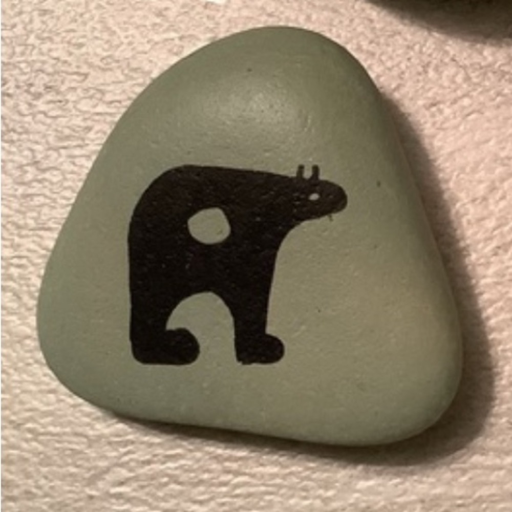 New Bear Animal Spirit Stone (triangular)